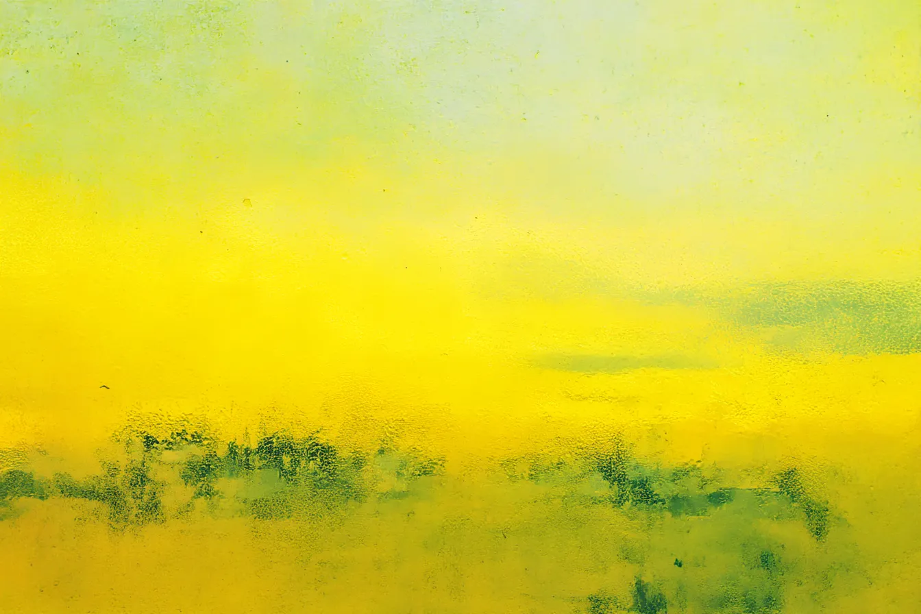 黄色い背景とぼやけた風景｜黄色い背景が温かみを感じさせ、ぼやけた風景が幻想的な印象を与える、落ち着いた雰囲気のデザインです。