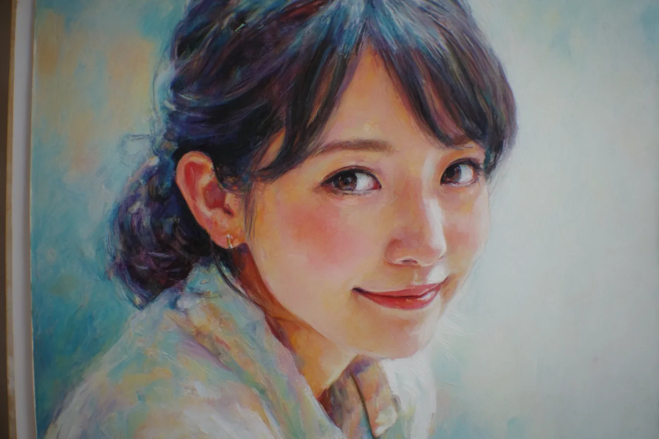 母の日の絵 笑顔の若い女性ポートレート｜柔らかな筆致と明るい色彩で描かれた母の日の絵。親しみやすく爽やかな印象を与え、ファミリー向け広告やギフトプロモーションに適した素材。